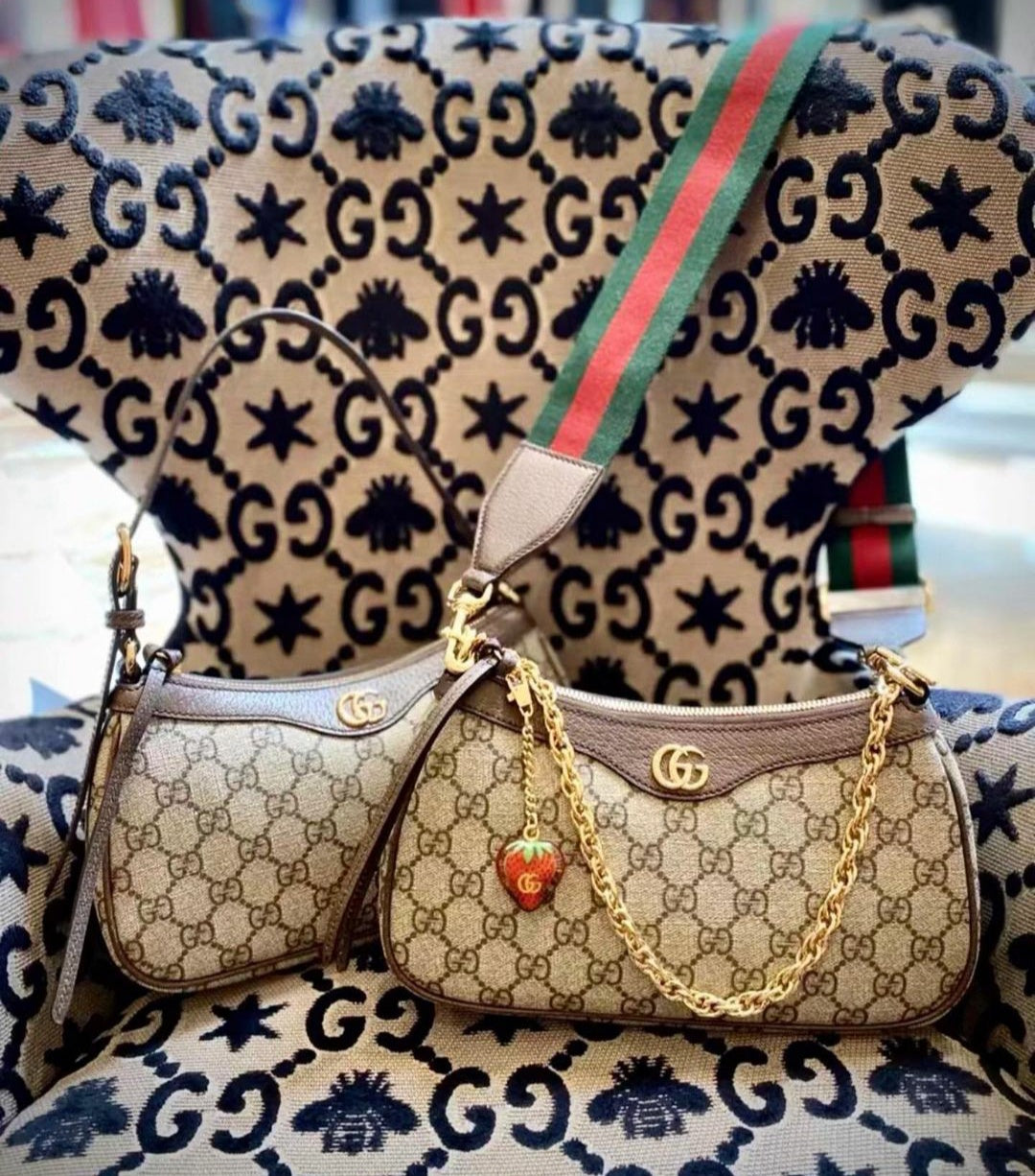 GUCCI OPHIDIA SMALL BAG Strawberry