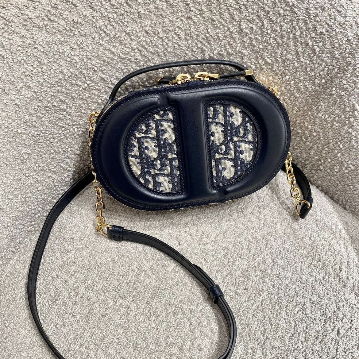 DIOR SIGNATURE OVAL CAMERA BAG