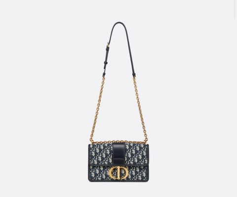 30 Montaigne Chain Bag